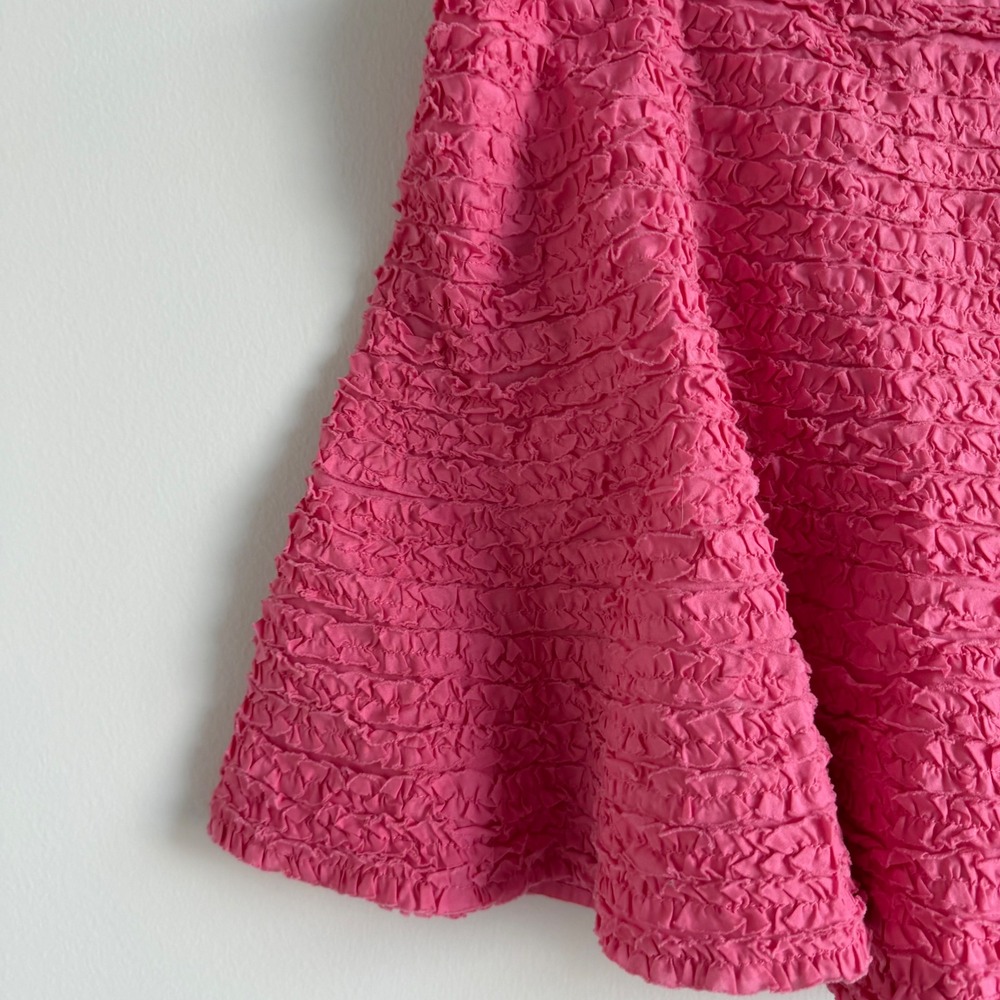 Vintage Y2K BCBG Ruffled Pink Mini Skirt Size 6 - Picture 3 of 10